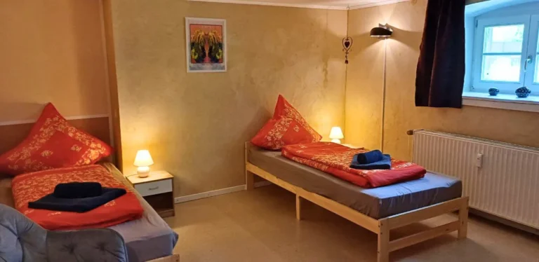 Zweibettzimmer 1